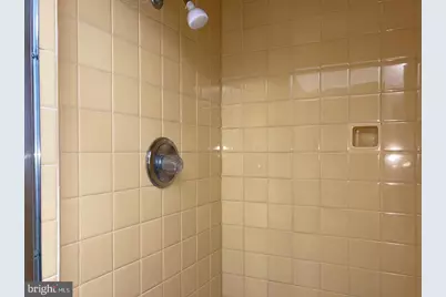 1807 S Broad Street #3RD FLOOR, Philadelphia, PA 19148 - Photo 12