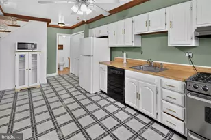 12024 Templeton Dr, Philadelphia, PA 19154 - Photo 18