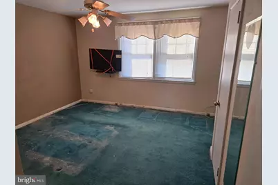 527 Martin Street, Philadelphia, PA 19128 - Photo 10