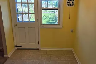 527 Martin St, Philadelphia, PA 19128 - Photo 8