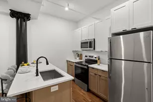 240 Hermitage St, Philadelphia, PA 19127 - Photo 10