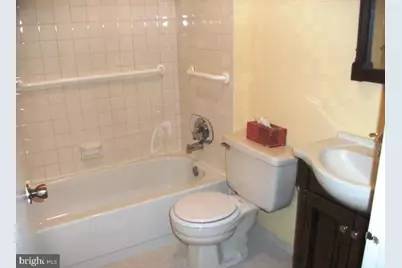 912 Spruce Street #5, Philadelphia, PA 19107 - Photo 10