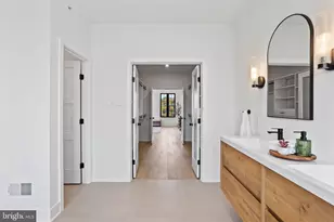 1210 E Fletcher St, Philadelphia, PA 19125 - Photo 10