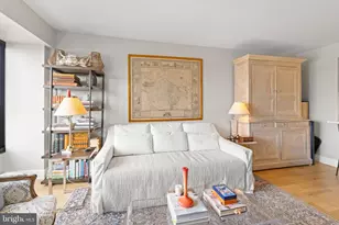 2001 Hamilton St, Philadelphia, PA 19130 - Photo 16