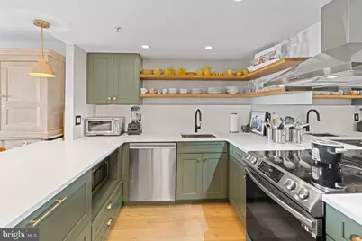 2001 Hamilton Street #1119, Philadelphia, PA 19130 - Photo 1