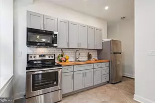 2814 W Oxford St, Philadelphia, PA 19121 - Photo 6