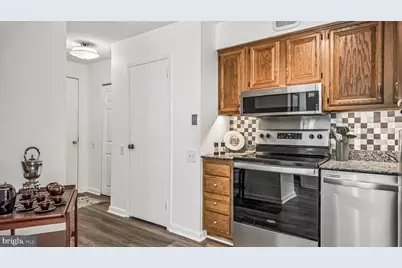 1420 Locust Street #7B, Philadelphia, PA 19102 - Photo 8