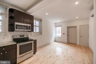 1310 Spruce St, Philadelphia, PA 19107 - Photo 4