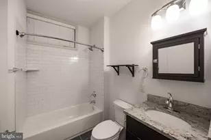 1310 Spruce St, Philadelphia, PA 19107 - Photo 8