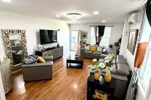 4628 Milnor St, Philadelphia, PA 19137 - Photo 2