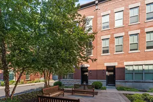 1429 S Lawrence Terrace, Philadelphia, PA 19147 - Photo 4