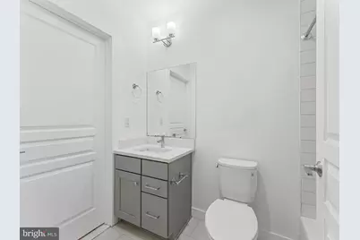 1429 S Lawrence Terrace, Philadelphia, PA 19147 - Photo 10