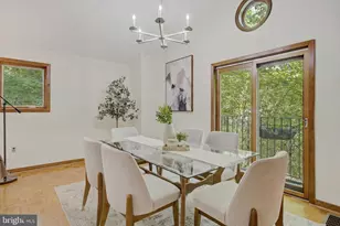 733 Cornelia Pl, Philadelphia, PA 19118 - Photo 8