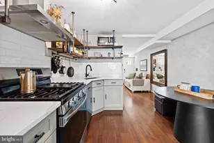 833 Kater St, Philadelphia, PA 19147 - Photo 2