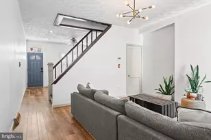 273 Kalos St, Philadelphia, PA 19128 - Photo 8