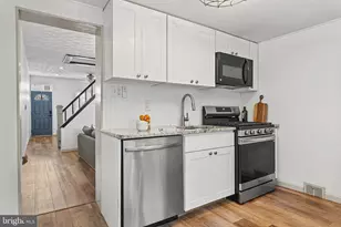 273 Kalos St, Philadelphia, PA 19128 - Photo 12