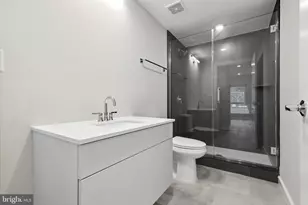 3449 Scotts Ln Scotts Ln, Philadelphia, PA 19129 - Photo 14