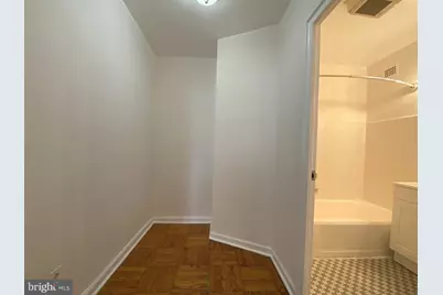 2601 Pennsylvania Avenue #616, Philadelphia, PA 19130 - Photo 18
