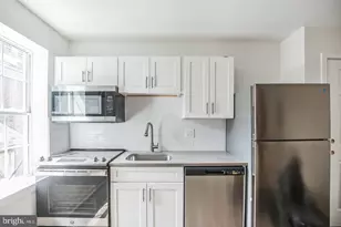 407 S 42nd St, Philadelphia, PA 19104 - Photo 10