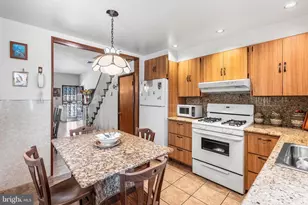 2439 S Rosewood St, Philadelphia, PA 19145 - Photo 10