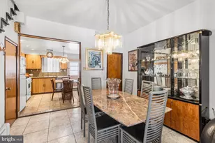 2439 S Rosewood St, Philadelphia, PA 19145 - Photo 6