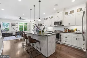 255 Ripka St, Philadelphia, PA 19127 - Photo 10