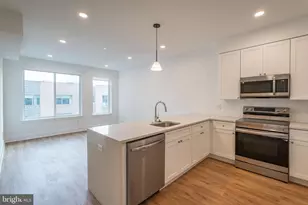 2101 Washington Ave, Philadelphia, PA 19146 - Photo 4