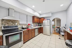 4928 W Thompson St, Philadelphia, PA 19131 - Photo 2