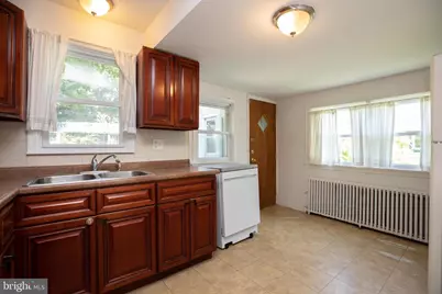 470 Conarroe Street, Philadelphia, PA 19128 - Photo 18