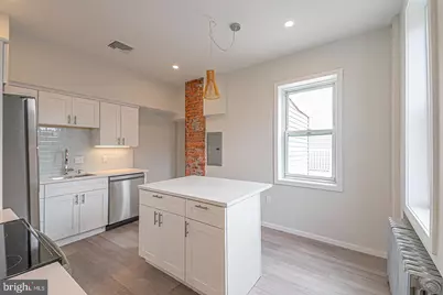 825 S 12th Street #UNIT B, Philadelphia, PA 19147 - Photo 4