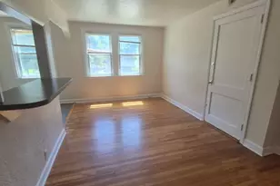 395 1/2 E Cliveden St, Philadelphia, PA 19119 - Photo 6