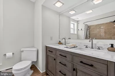 2643 S 15th Street, Philadelphia, PA 19145 - Photo 32