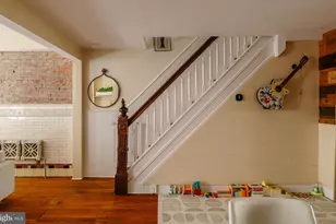 705 Manton St, Philadelphia, PA 19147 - Photo 18