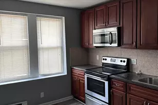 7000 Forrest Ave, Philadelphia, PA 19138 - Photo 16
