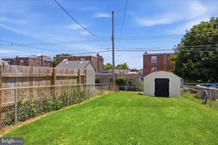 9955 Bridle Rd, Philadelphia, PA 19115 - Photo 36