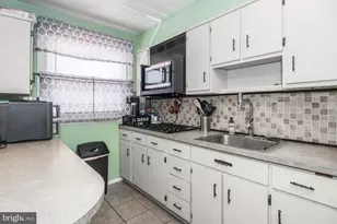 2836 Glenview St, Philadelphia, PA 19149 - Photo 16