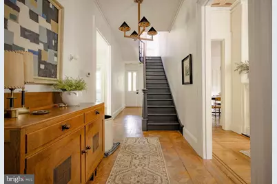 42 Summit Street, Philadelphia, PA 19118 - Photo 2