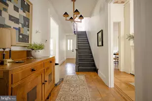 42 Summit St, Philadelphia, PA 19118 - Photo 2