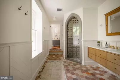 42 Summit Street, Philadelphia, PA 19118 - Photo 18