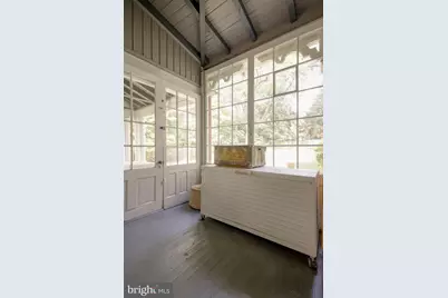 42 Summit Street, Philadelphia, PA 19118 - Photo 34