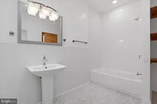 29 Pelham Rd, Philadelphia, PA 19119 - Photo 22