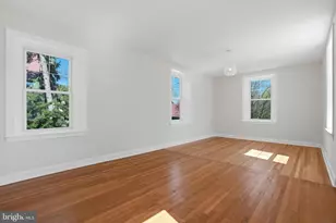29 Pelham Rd, Philadelphia, PA 19119 - Photo 22