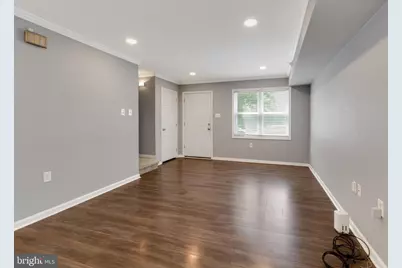 1719 Ridge Avenue, Philadelphia, PA 19130 - Photo 4