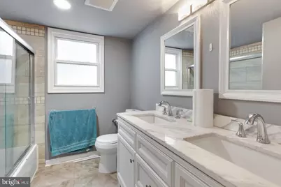 1719 Ridge Avenue, Philadelphia, PA 19130 - Photo 22