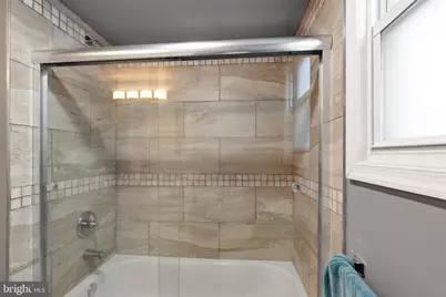 1719 Ridge Avenue, Philadelphia, PA 19130 - Photo 20