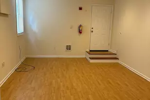 1502 Brown St, Philadelphia, PA 19130 - Photo 2
