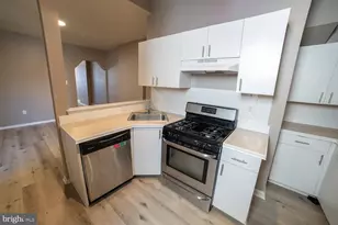 1842 N 16th St, Philadelphia, PA 19121 - Photo 6