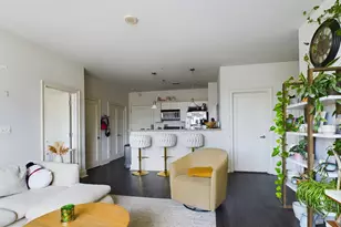 201 N 8th St, Philadelphia, PA 19106 - Photo 10