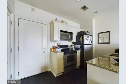 201 N 8th Street #607, Philadelphia, PA 19106 - Photo 6