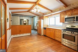 2526 S 22nd St, Philadelphia, PA 19145 - Photo 14